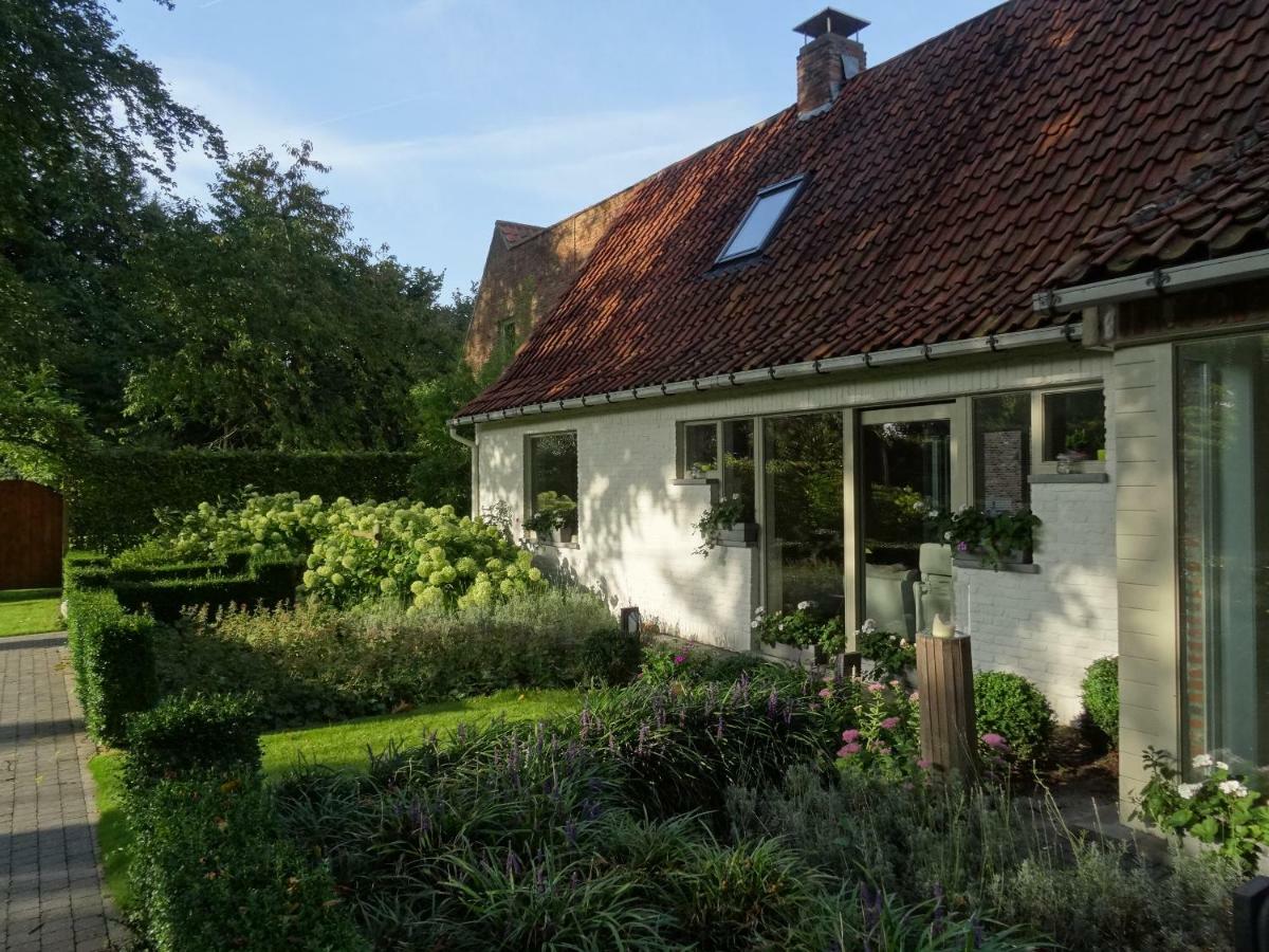 The Two Oaks - Private Garden For Guests Villa Hertsberge Buitenkant foto
